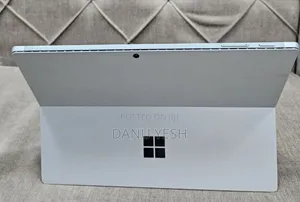 New Laptop Microsoft Surface Pro 7 16GB Intel Core I7 SSD 256GB