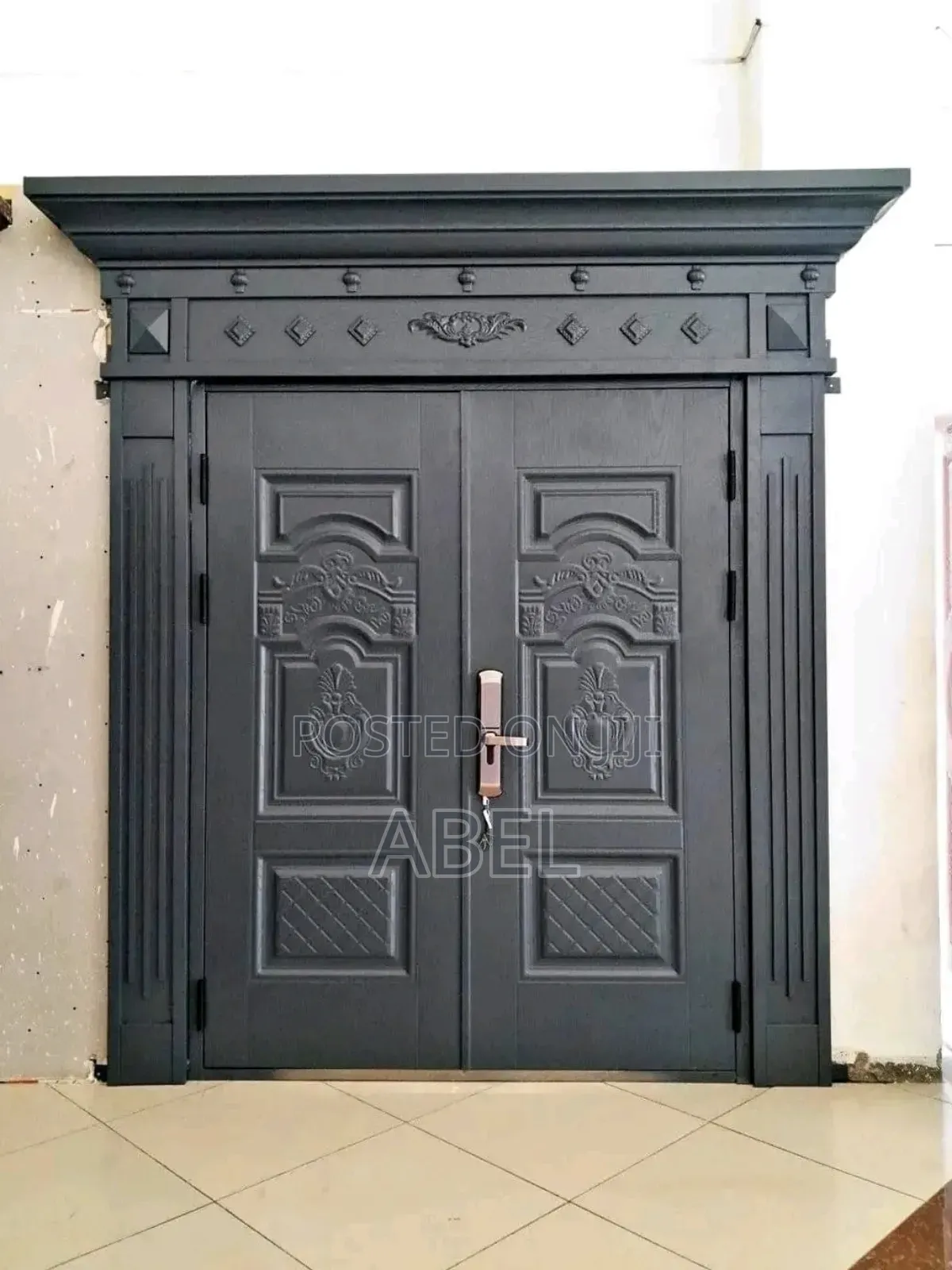 አስተማማኝ ጋሻ Victor