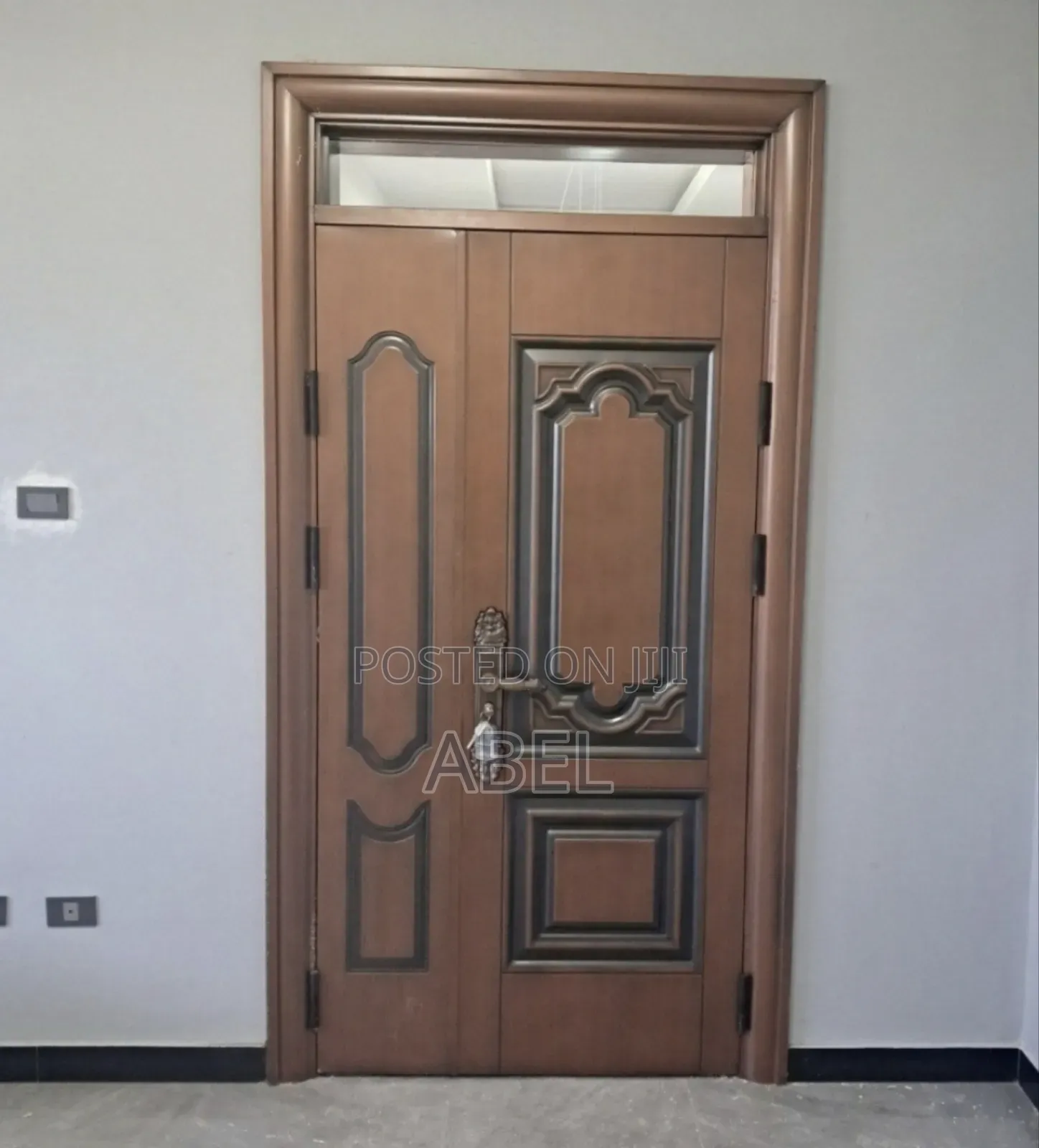 ከሙሉ ዋስትና ጋር Victor