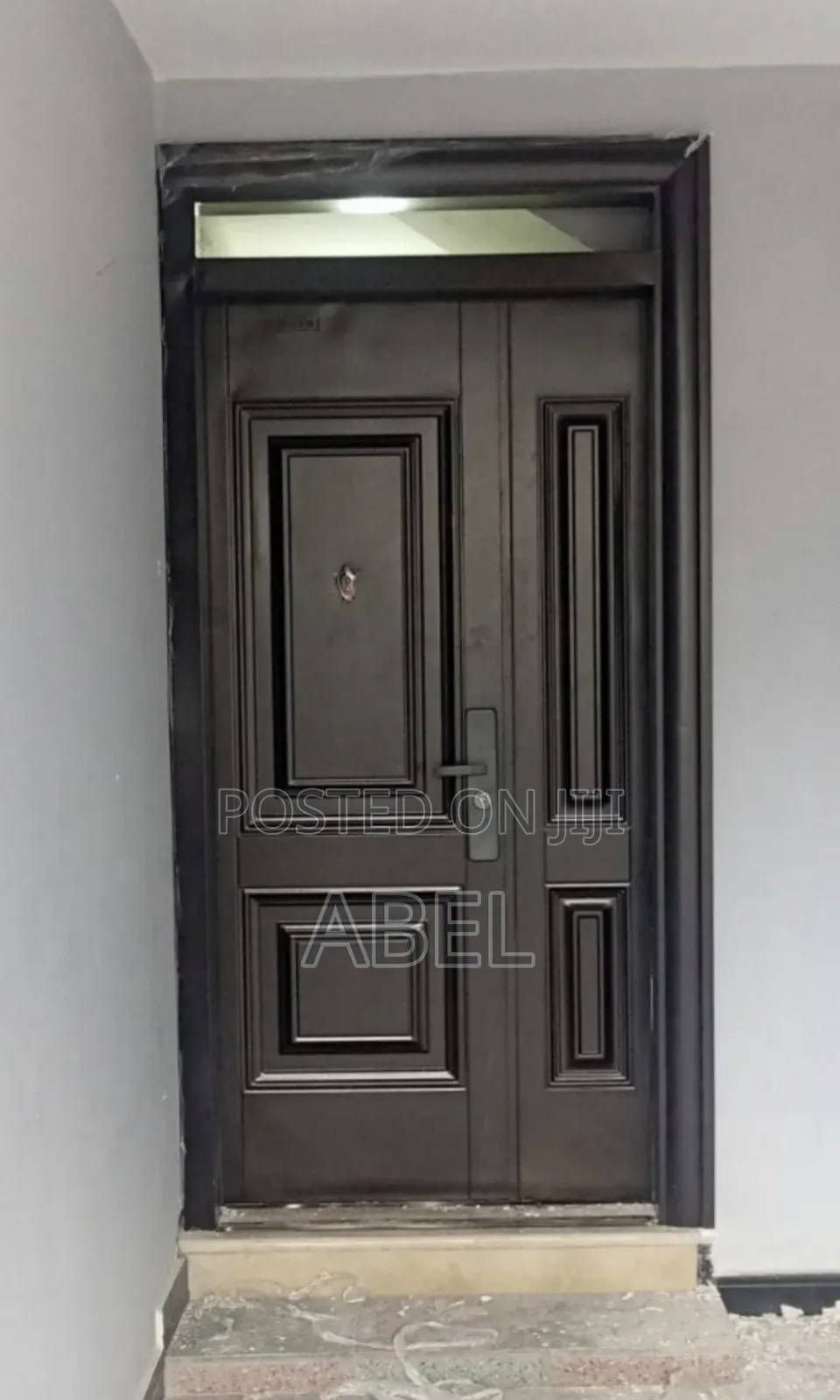 ከሙሉ ዋስትና ጋር Victor