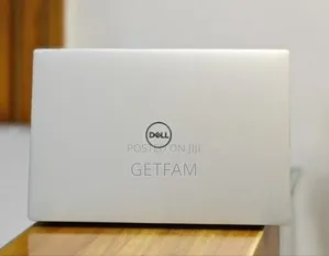 New Laptop Dell XPS 15 8GB Intel SSD 512GB