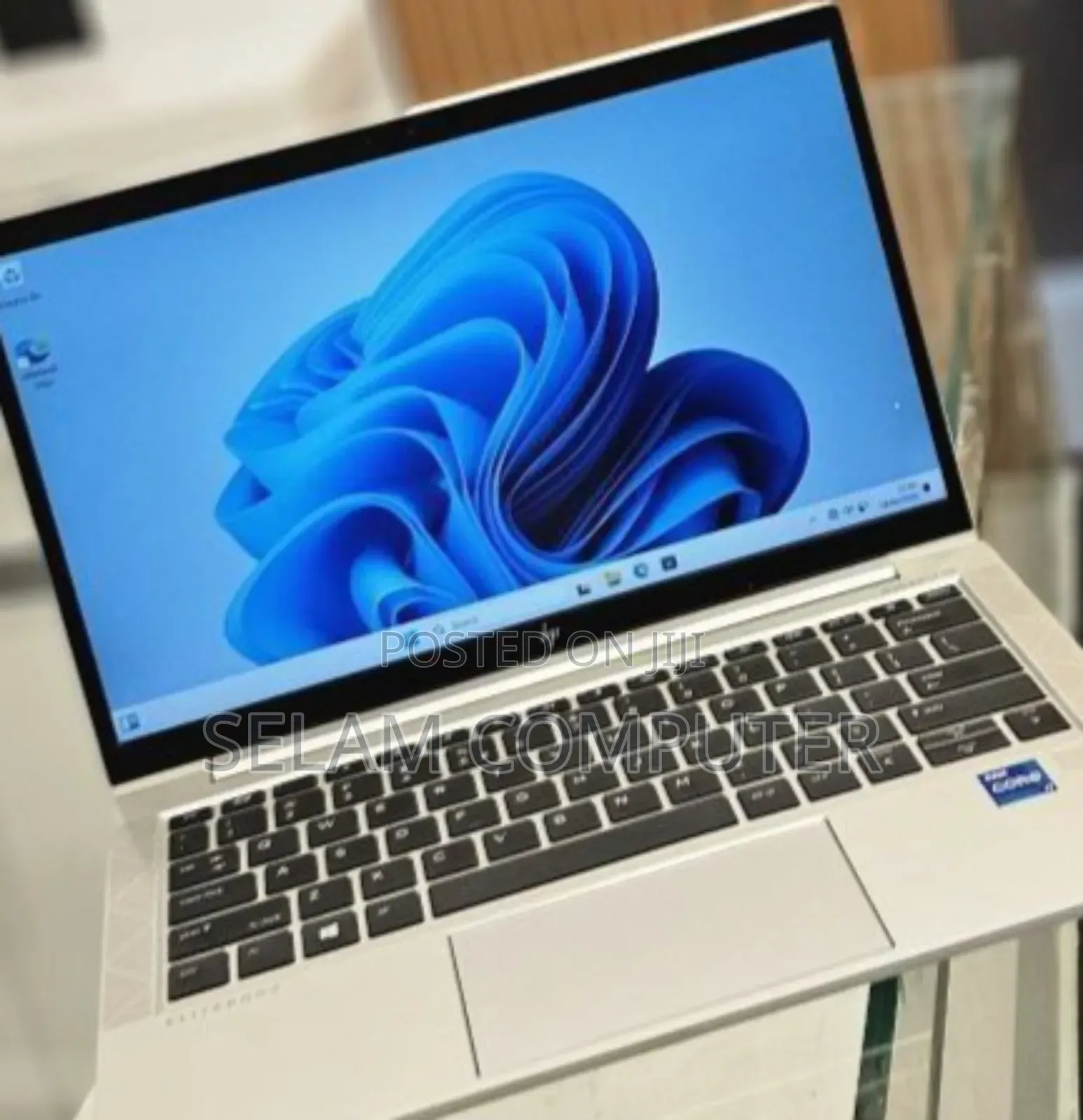 New Laptop HP EliteBook 830 16GB Intel Core I7 SSD 512GB
