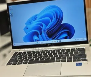 New Laptop HP EliteBook 830 16GB Intel Core I7 SSD 512GB