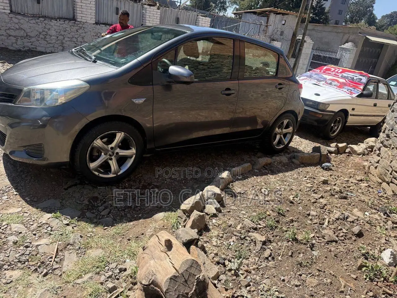 Toyota Yaris LE Hatchback 5dr 2013 Black