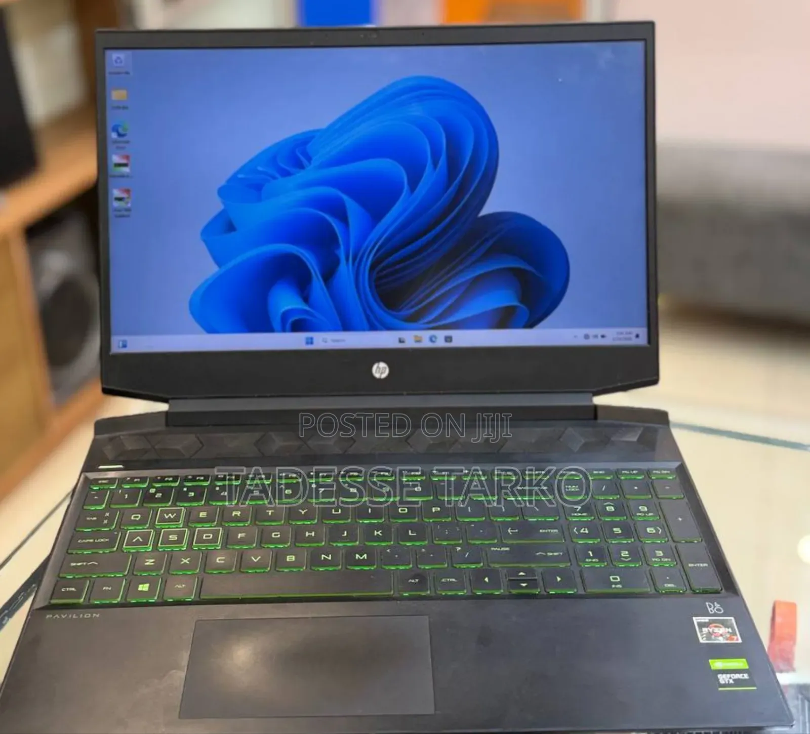 New Laptop HP 16GB AMD Ryzen 7 SSD 1T