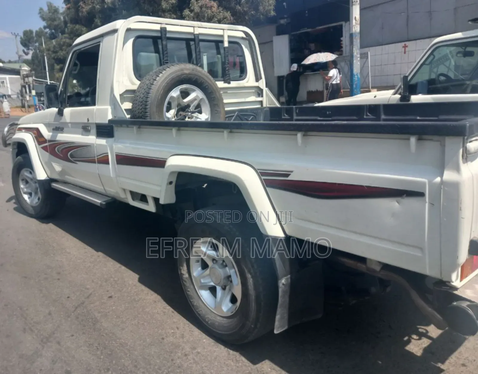 Toyota Land Cruiser 2016 White