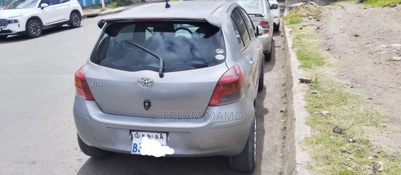 Toyota Yaris 2010 Gray