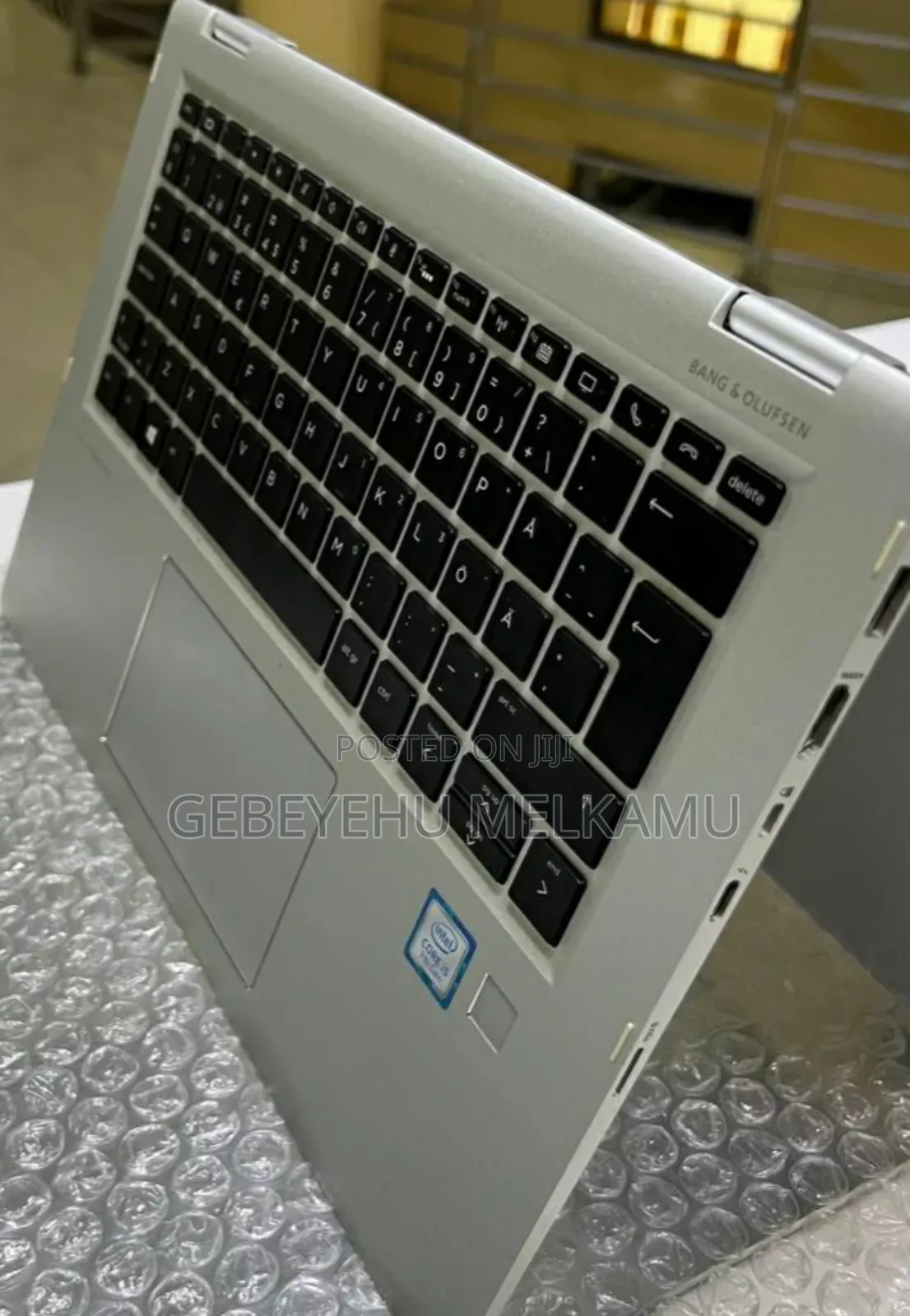 New Laptop Asus VivoBook Flip 12 TP202NA 8GB Intel Core I7 SSD 1T