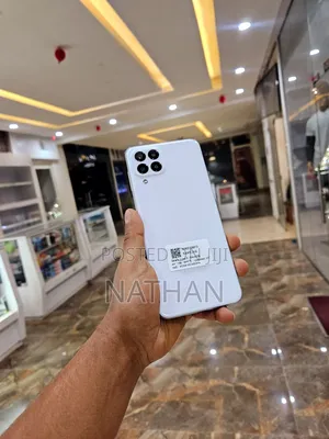 New Samsung Galaxy M33 128 GB White