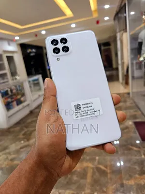 New Samsung Galaxy M33 128 GB White