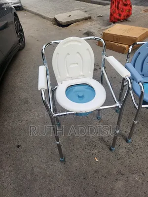 Commode Chair胺調節中樞toilet Chair12356commode Chair Model Grey And White