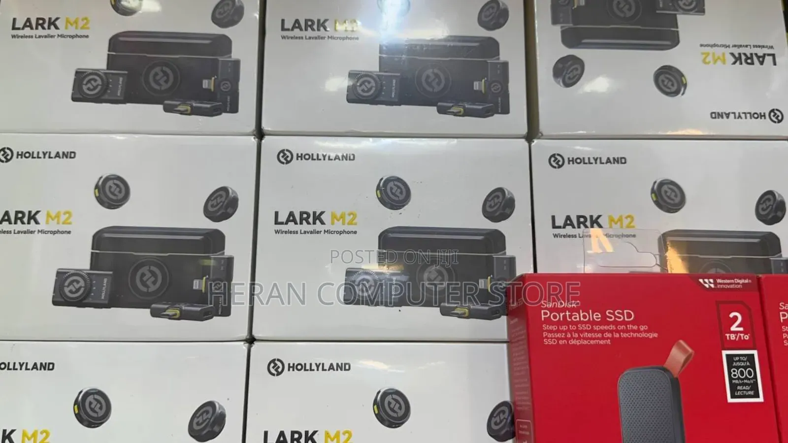 Hollyland Lark M2 Wireless Lavalier Microphone