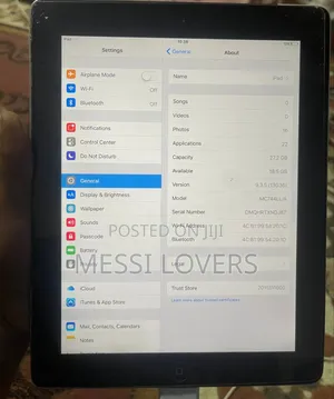 New Apple iPad 2 Wi-Fi 32 GB Gray