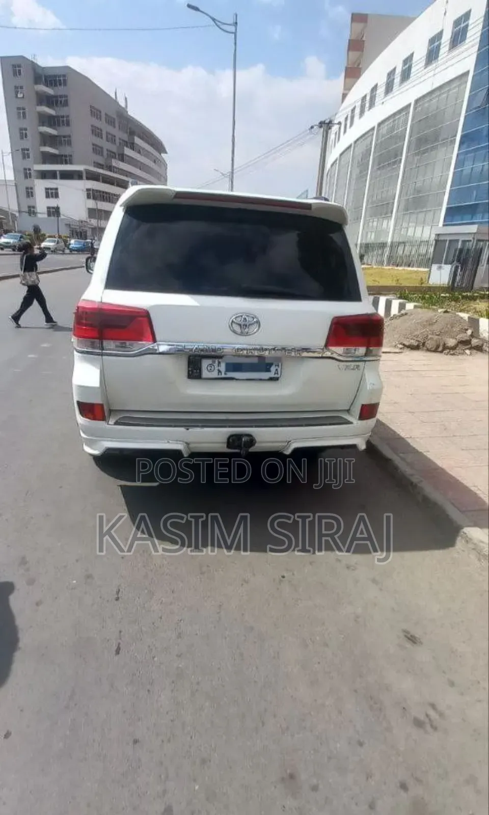 Toyota Land Cruiser 4.5 V8 TD STD 2011 White