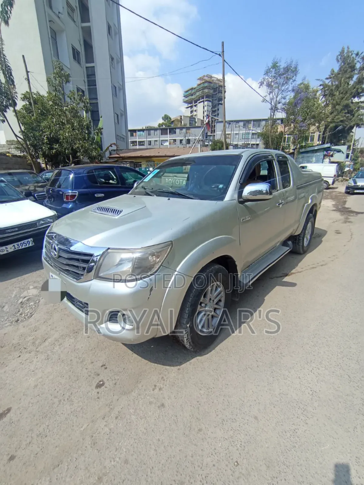 Toyota Hilux 2013 Silver