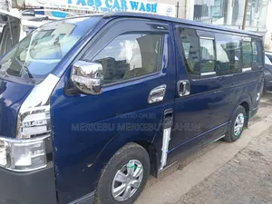 Toyota Grand HiAce 2007 Blue