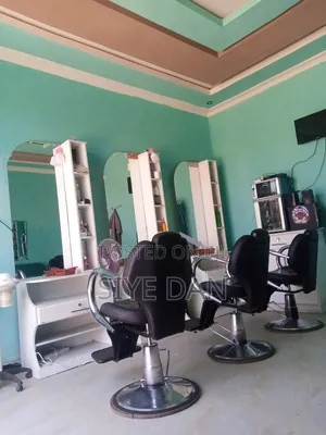 ሙሉ የጸጉር ቤት እቃ Hawassa