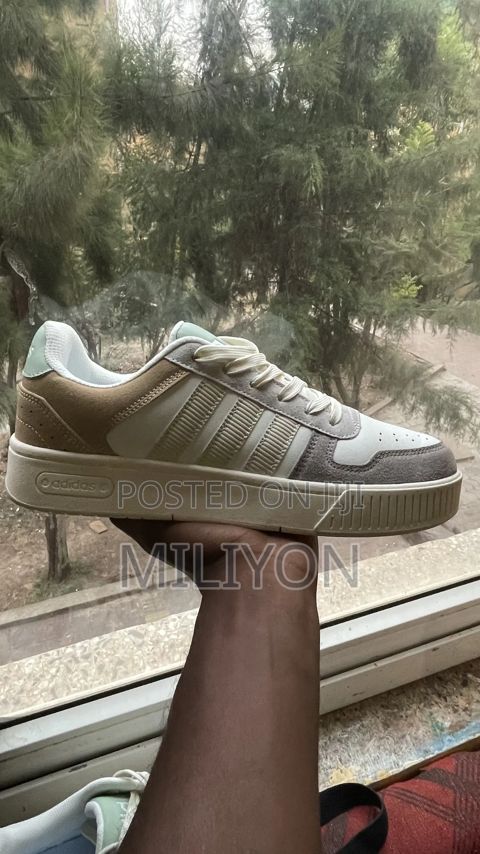 Adidas D-Pad Classic Shoes