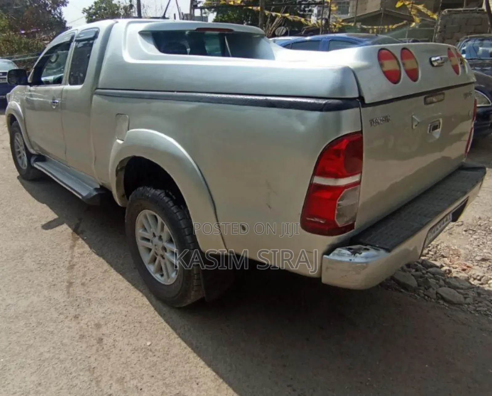 Toyota Hilux 3.0 D-4D 4x4 2013 Silver