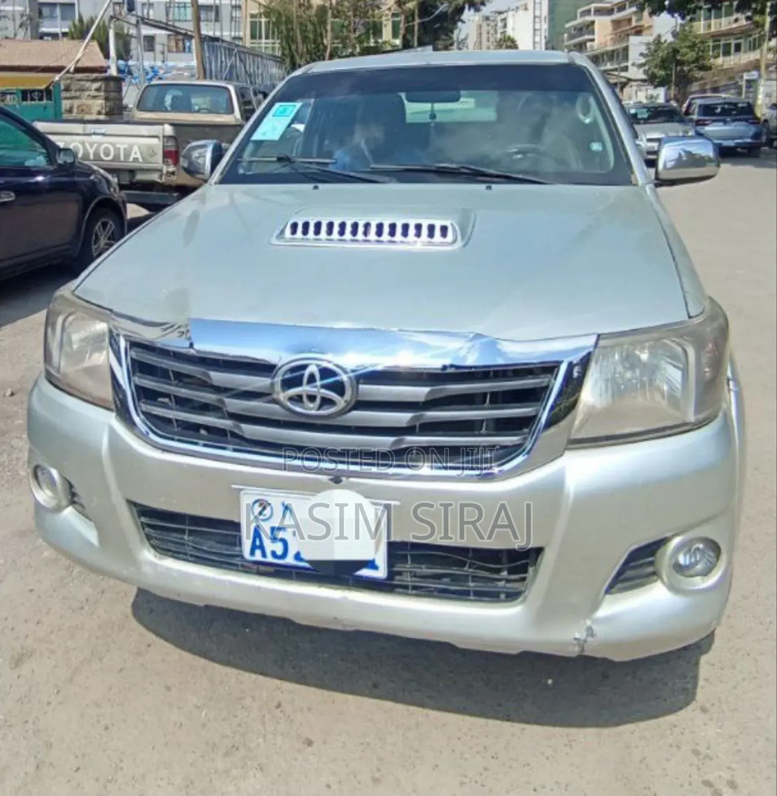 Toyota Hilux 3.0 D-4D 4x4 2013 Silver