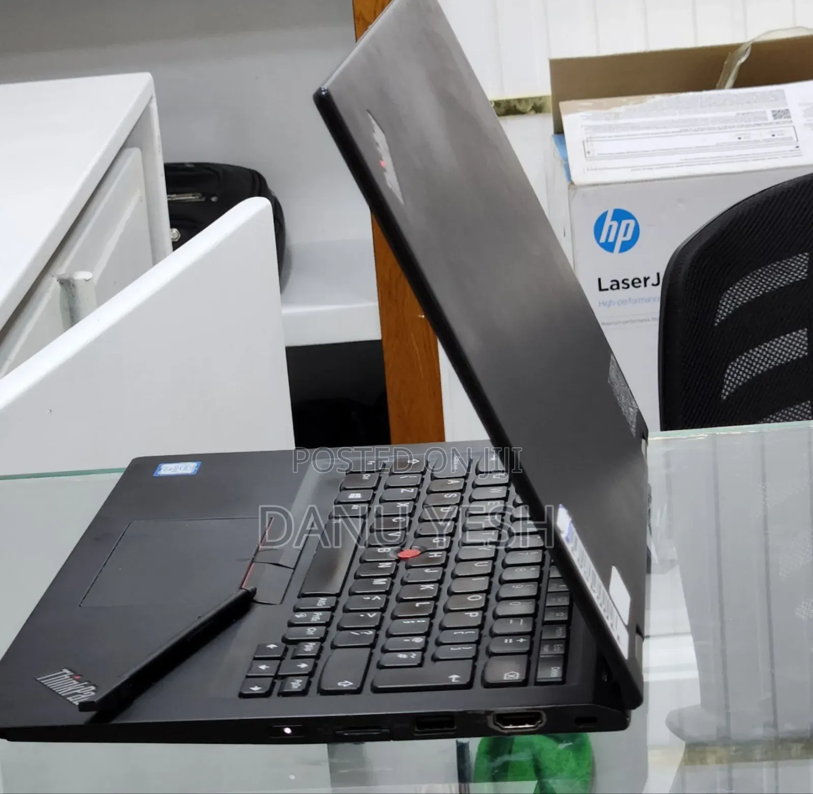 New Laptop Lenovo ThinkPad X390 Yoga 8GB Intel Core I5 SSD 512GB