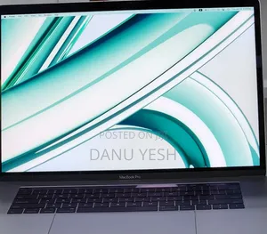 New Laptop Apple MacBook Pro 2017 16GB Intel Core I7 SSD 512GB