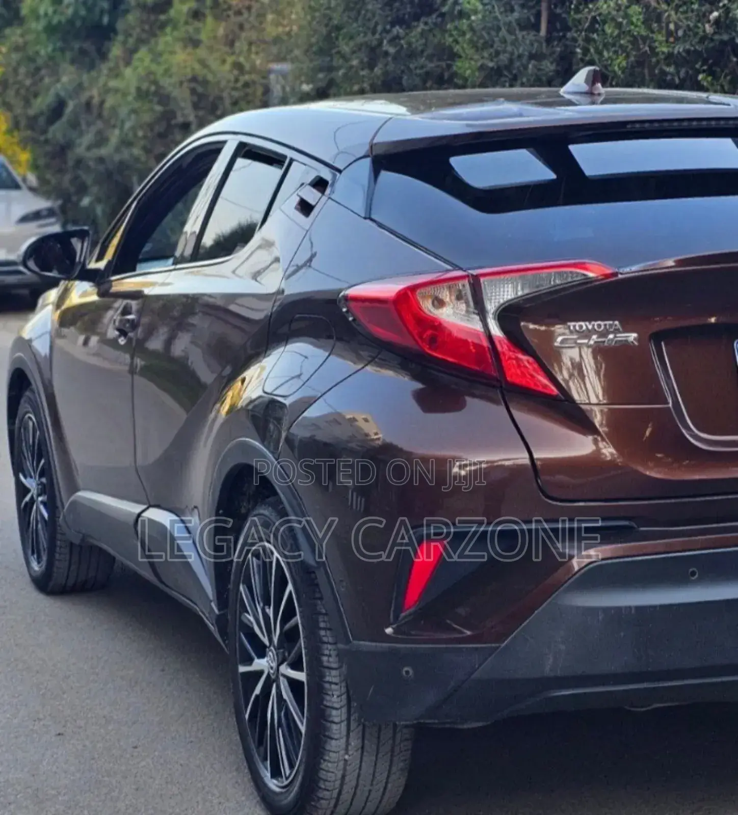 Toyota C-HR 2017 Red