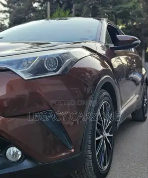 Toyota C-HR 2017 Red