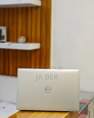 New Laptop Dell Precision 5540 16GB Intel Core I9 SSD 512GB