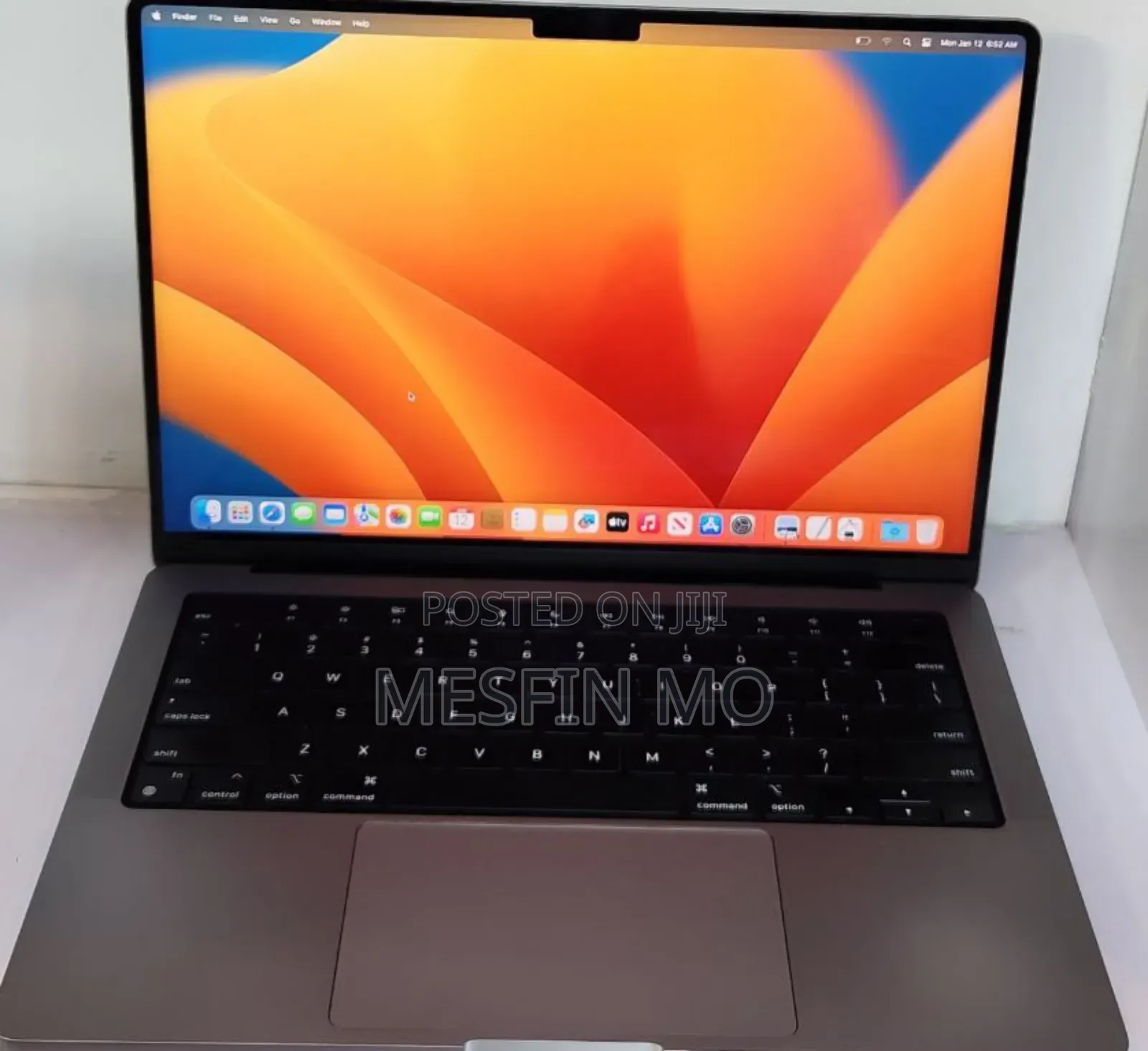 Laptop Apple MacBook Pro M1 16GB Apple M2 SSD 512GB