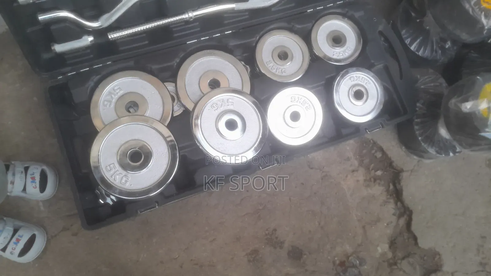 Train Arms, Chest, Back Legs Full-Body Workout Made Simple.