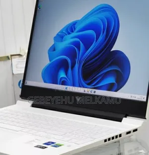 New Laptop HP Victus 16 16GB Intel Core I7 SSD 512GB