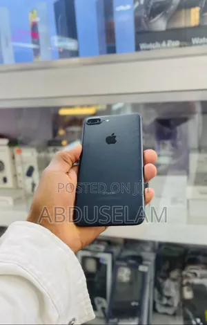 Apple iPhone 7 Plus 128 GB Black