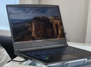 New Laptop MSI GP75 Leopard 16GB Intel Core I5 SSHD (Hybrid) 512GB
