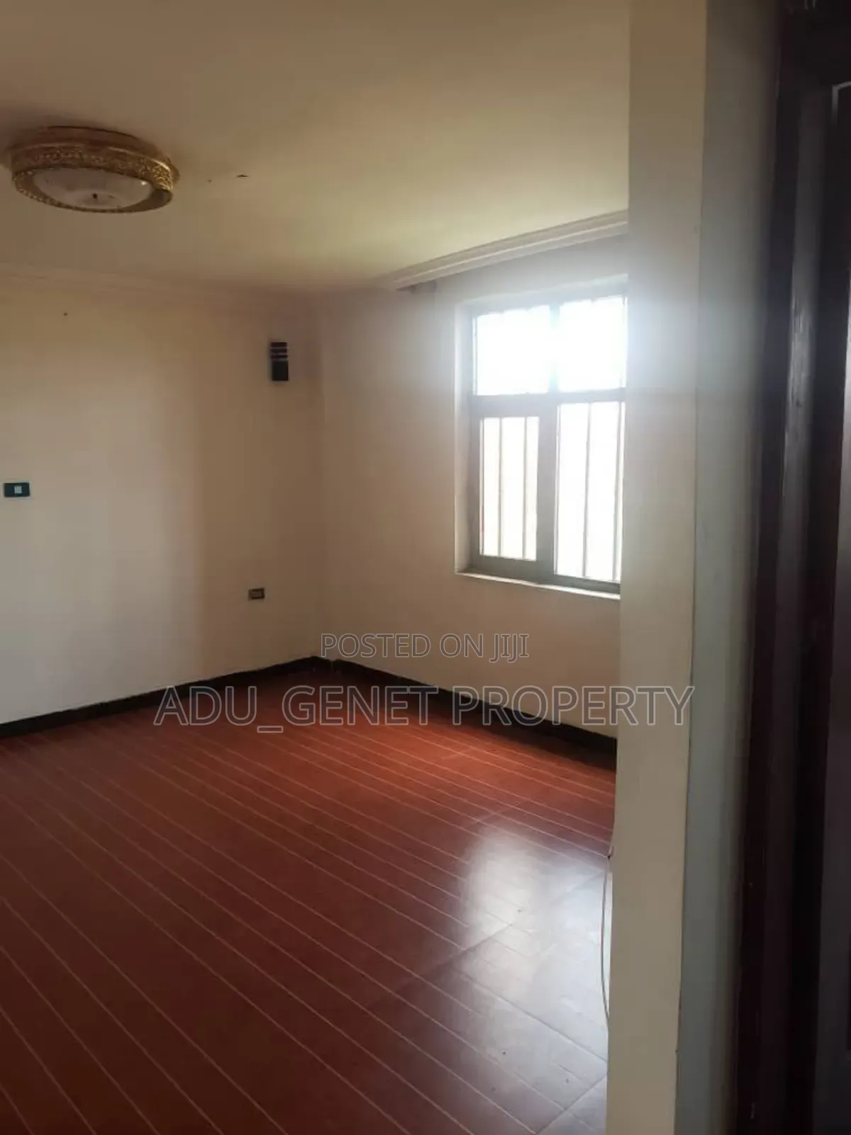 Furnished 3bdrm Condo in 20/80 ኮንዶሚኒየም, Yeka for sale