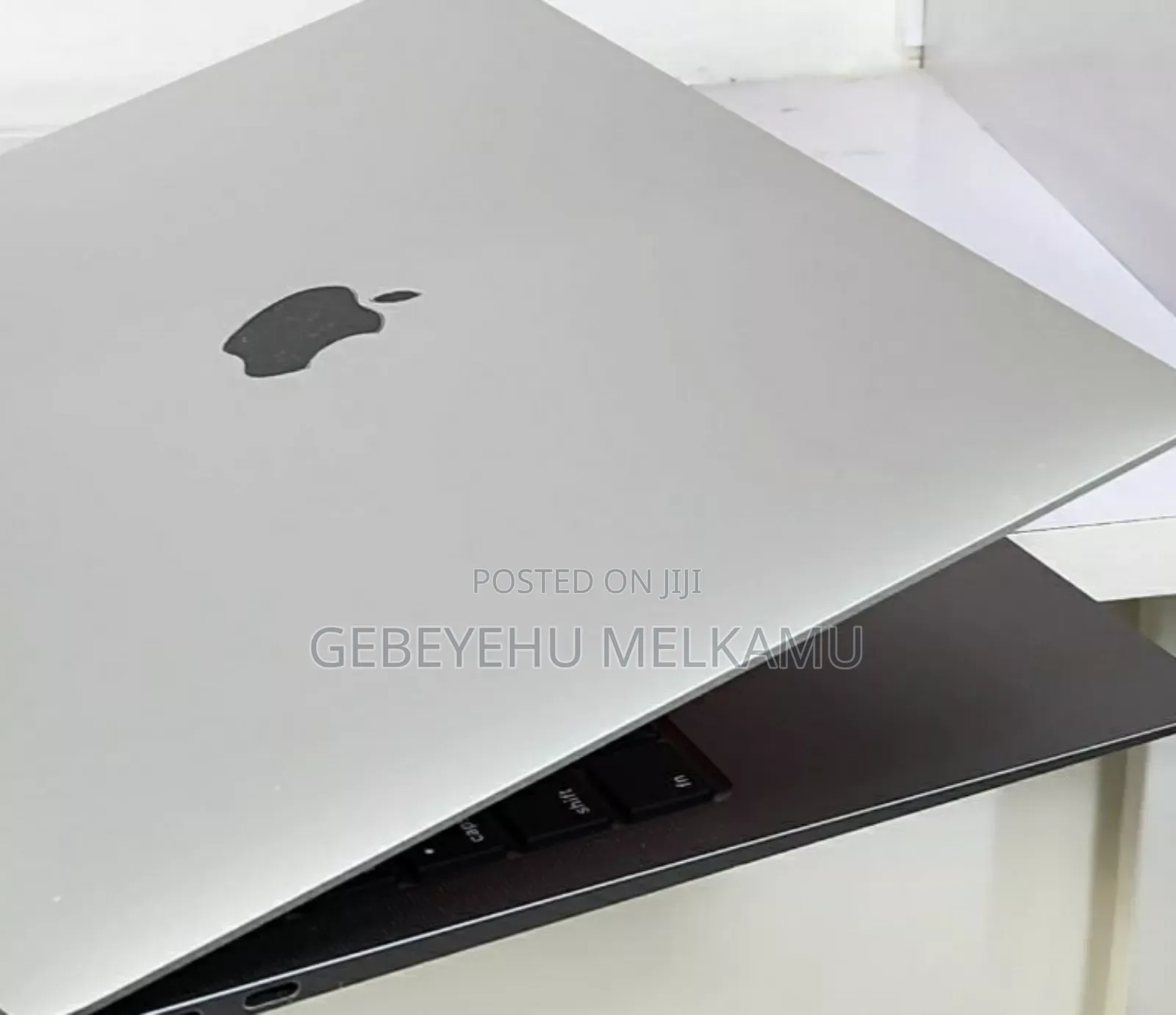 New Laptop Apple MacBook Air 8GB Intel Core I5 SSD 256GB