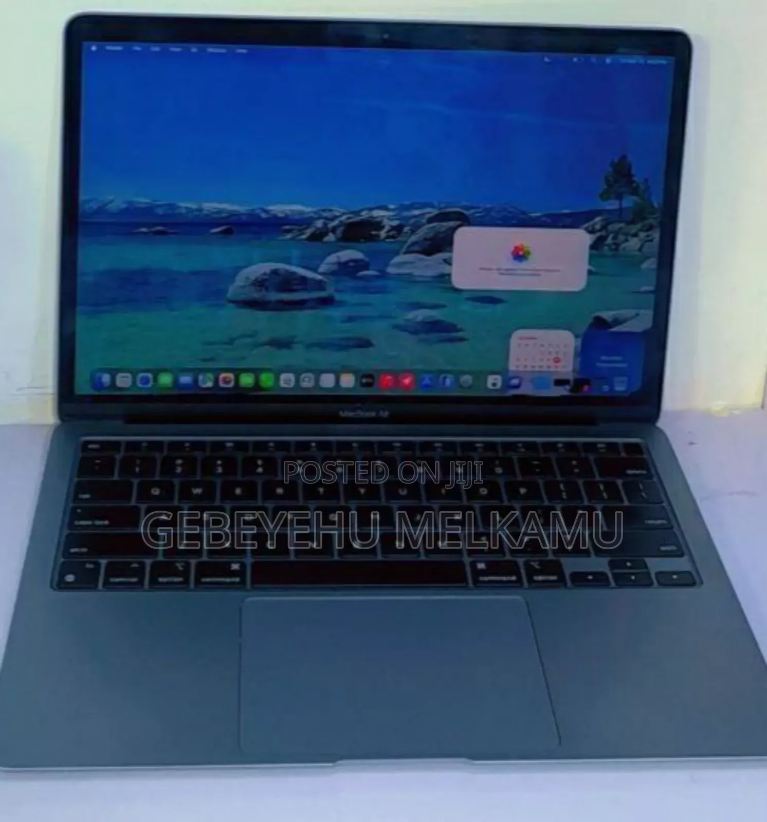 New Laptop Apple MacBook Air 2020 M1 8GB Intel Core I7 SSD 256GB