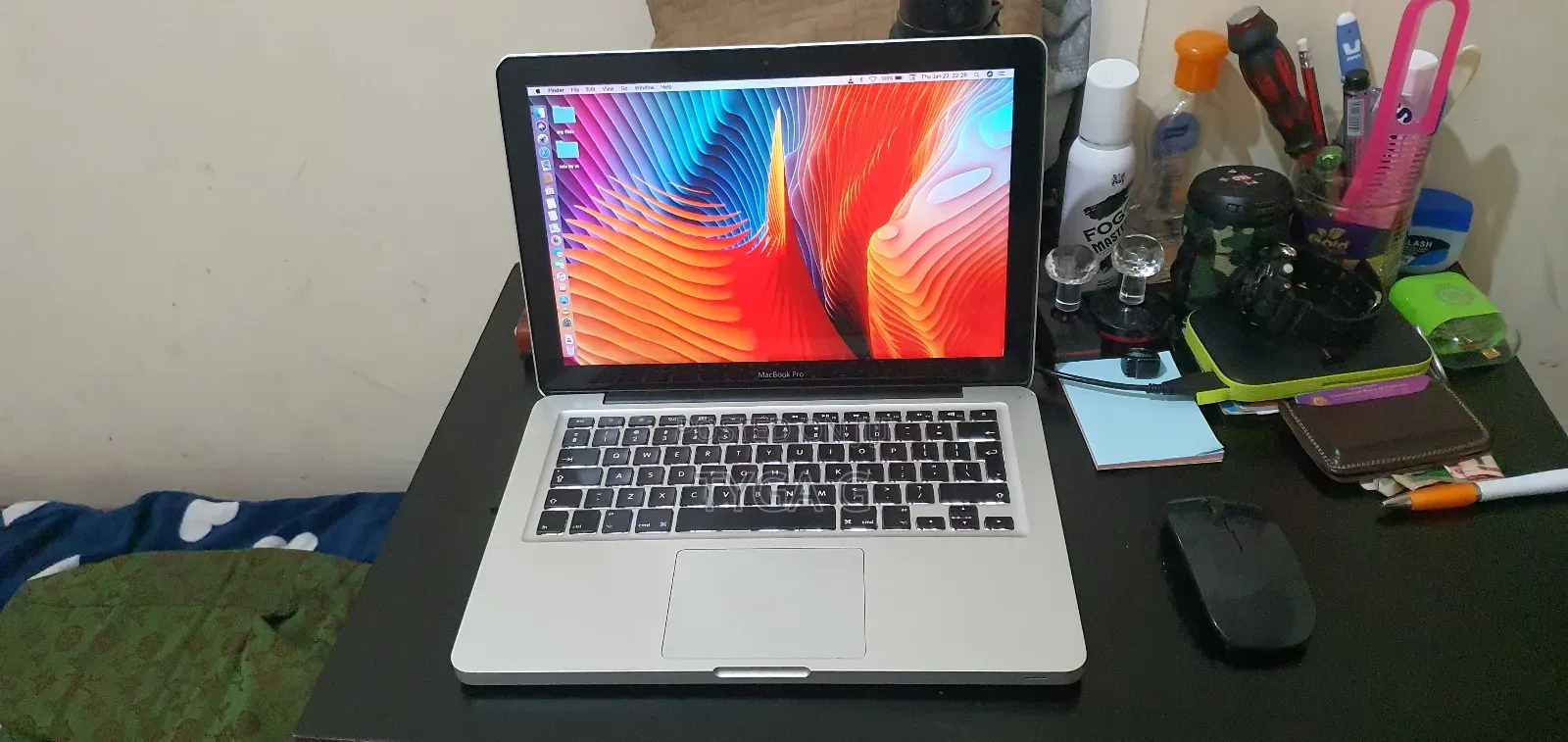 Laptop Apple MacBook Pro 2011 4GB Intel Core I5 HDD 256GB