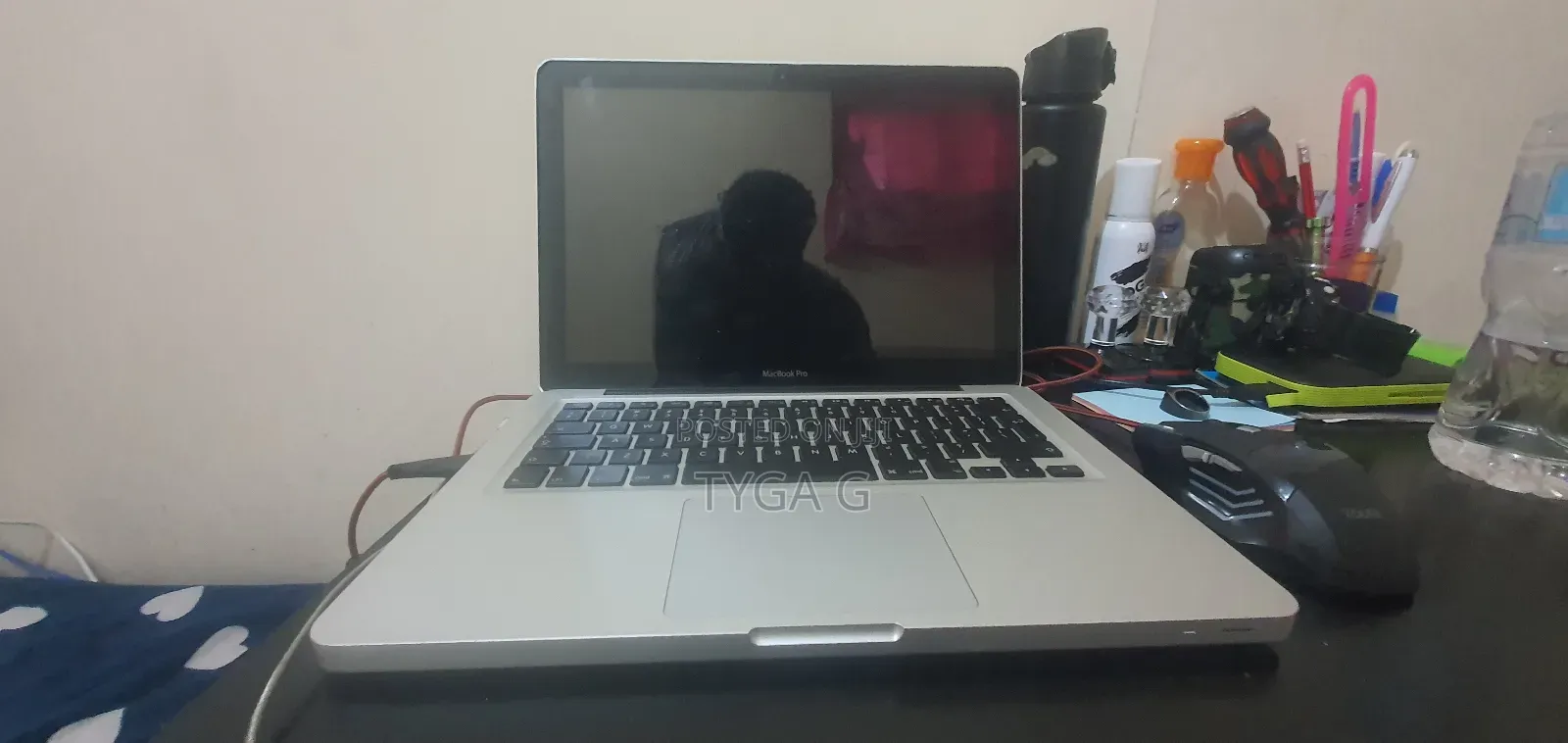 Laptop Apple MacBook Pro 2011 4GB Intel Core I5 HDD 256GB