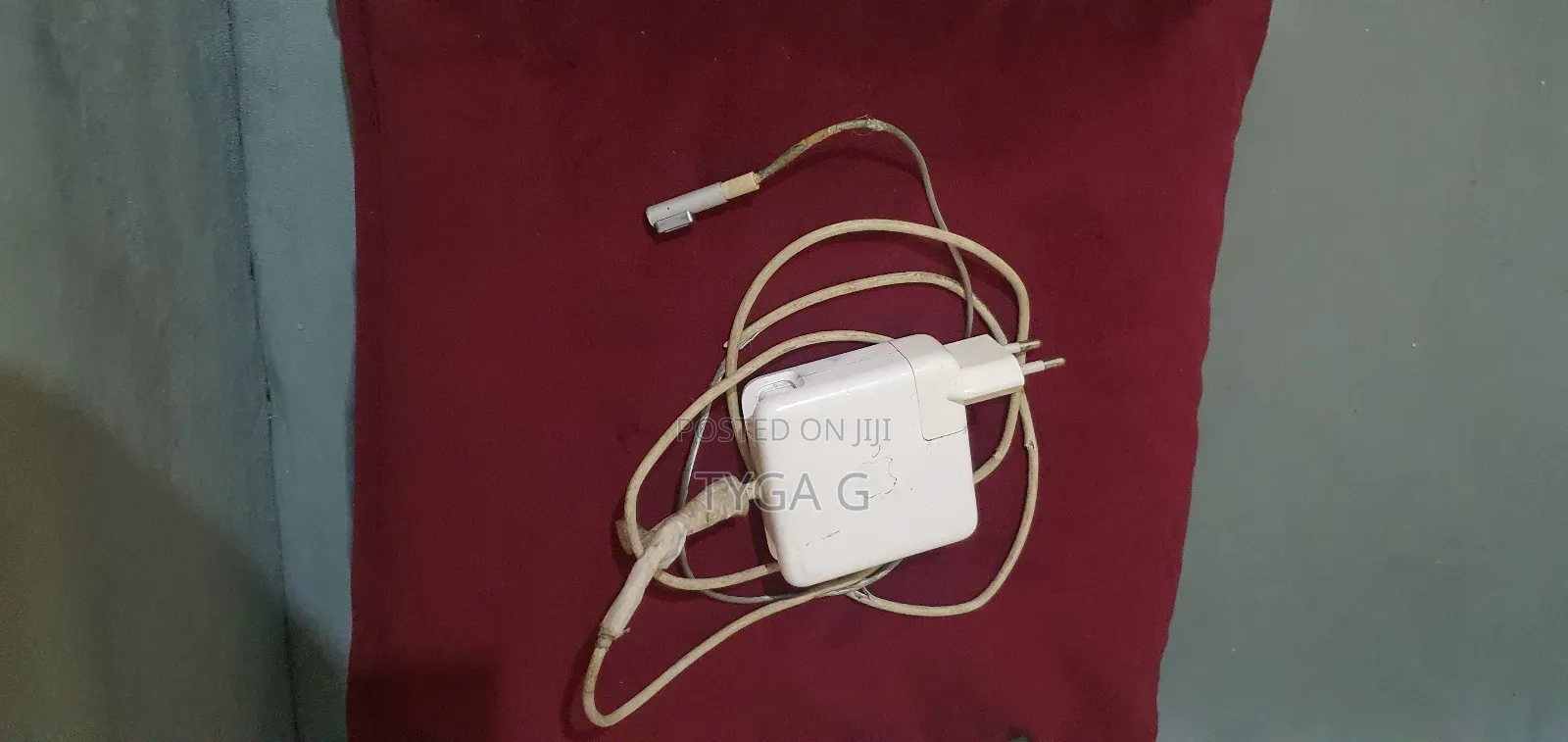 Laptop Apple MacBook Pro 2011 4GB Intel Core I5 HDD 256GB