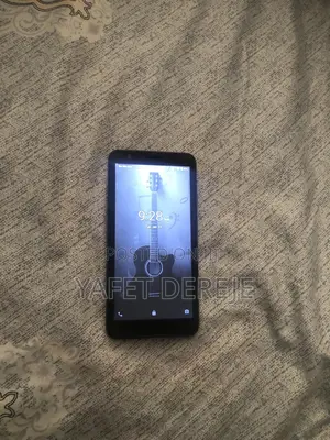 ZTE Blade L8 16 GB Black