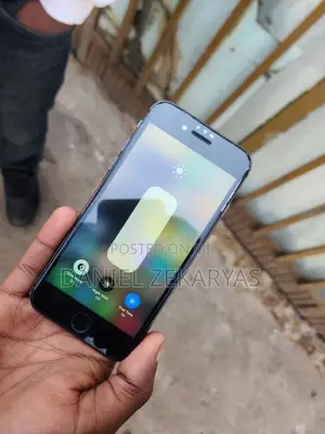 Apple iPhone 8 64 GB Black