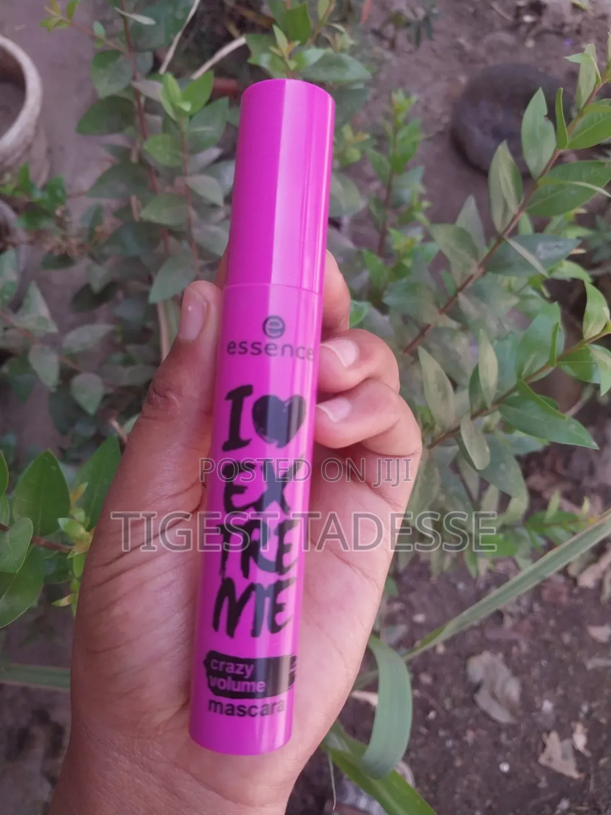 Essence Waterproof Mascara