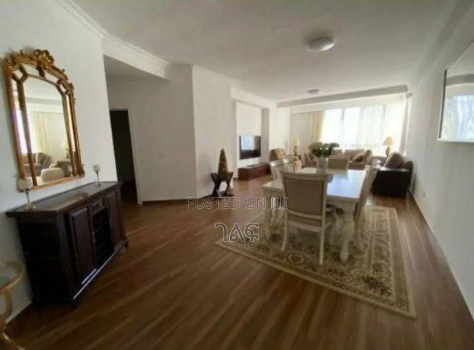 3bdrm Apartment in ቦሌ አትላስ ደሳለኝ ሆቴል, Bole for sale