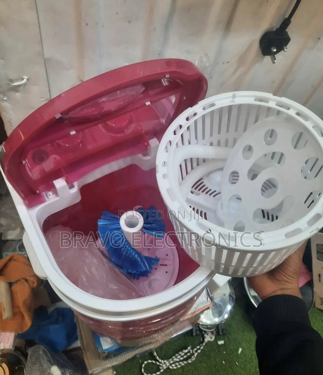 Sanford Mini Washing Machine 2.5kg – Shoes Washer