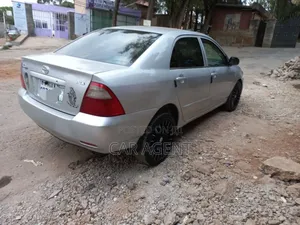 Toyota Corolla 2006 White