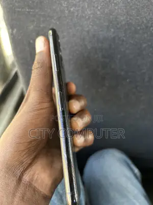 New Apple iPhone 11 Pro Max 64 GB Gray