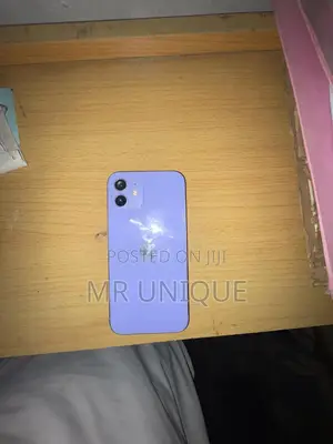 Apple iPhone 12 64 GB Purple