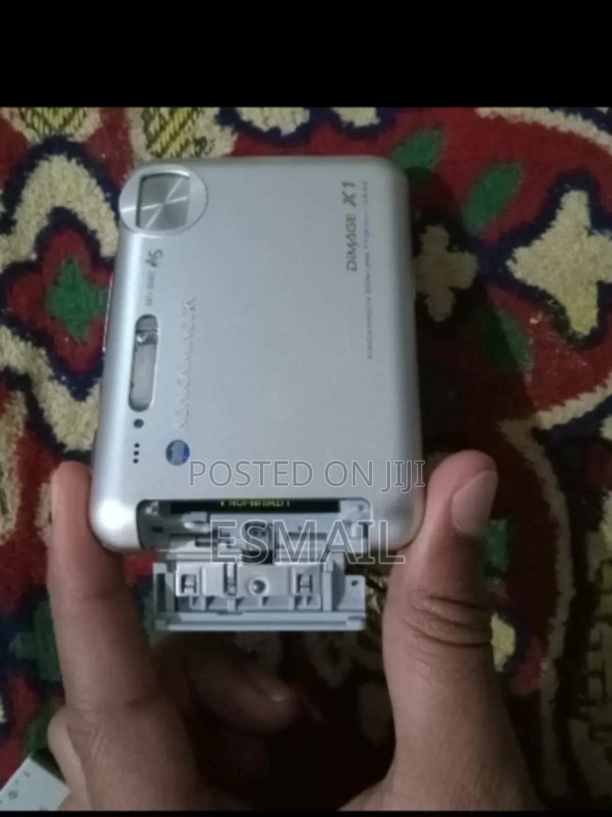 Konica Minolta Dimage X1 Digital Camera