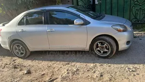 Toyota Yaris 2009 Silver